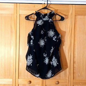 NWT M Pinkblush Cold Shoulder Flowy Top